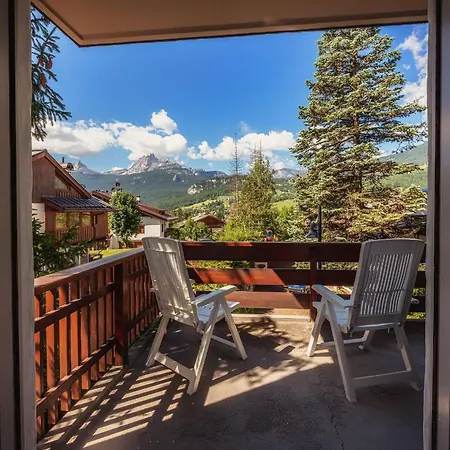 Cortina-House Apartment Cortina d'Ampezzo Exterior photo